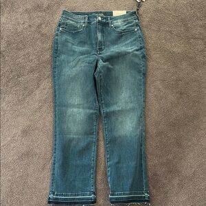 NYDJ Women's Blue Jeans 8 Marilyn straight NWT